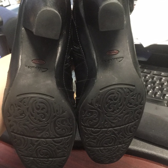 Clarks active air booties - Picture 5 of 6